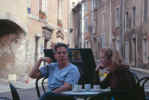 Coffee_in_Bonnieux.JPG (36353 bytes)