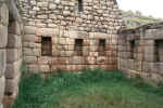 Machu Pichu, typical interior.jpg (143441 bytes)